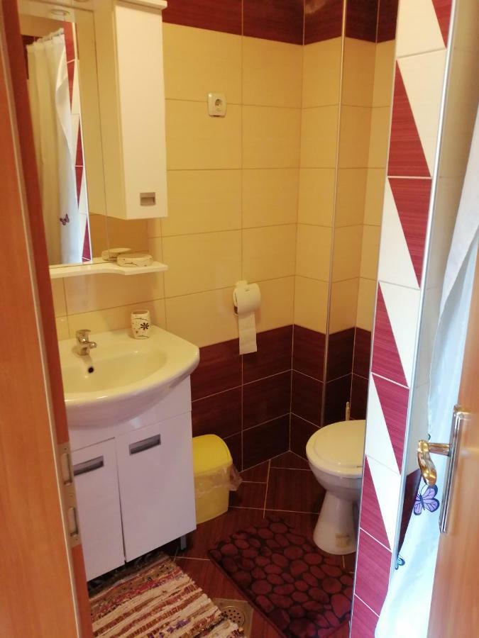 Apartman Vidovic Apartman Korenica Kültér fotó